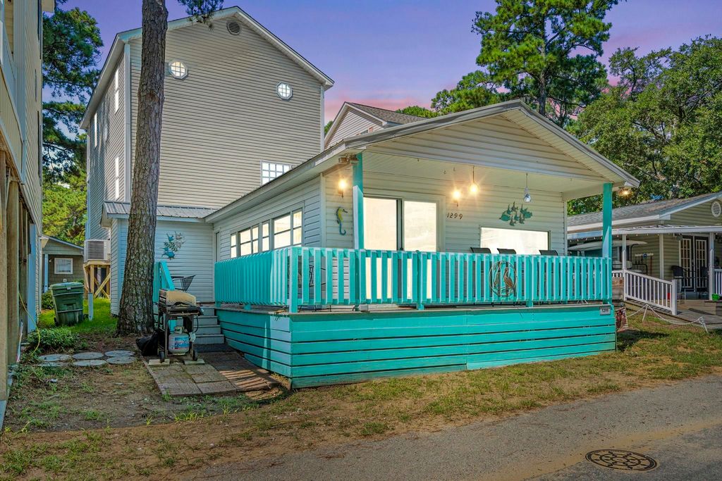 6001 - 1299 S Kings Hwy., Myrtle Beach, SC 29575 — exterior