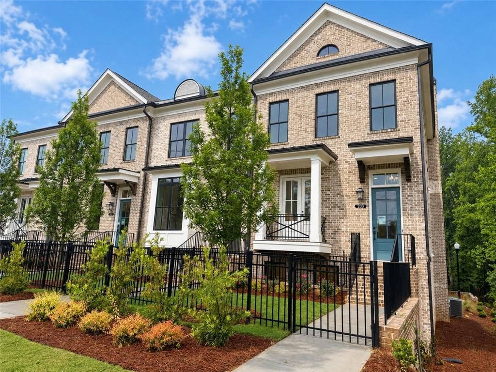 200 Midnight Oak Run 4, Alpharetta, GA 30009