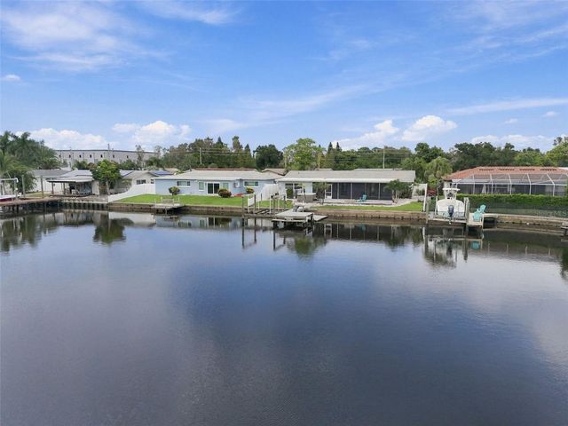 128 98TH AVENUE N, St Petersburg, FL 33702