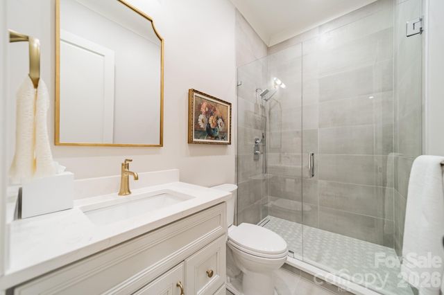 3319 Gresham Place, Charlotte, NC 28211