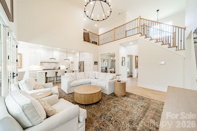 3319 Gresham Place, Charlotte, NC 28211