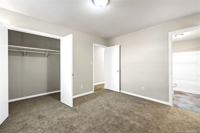 1846 Dewsberry Drive, Fayetteville, NC 28304