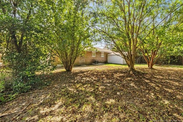 1846 Dewsberry Drive, Fayetteville, NC 28304