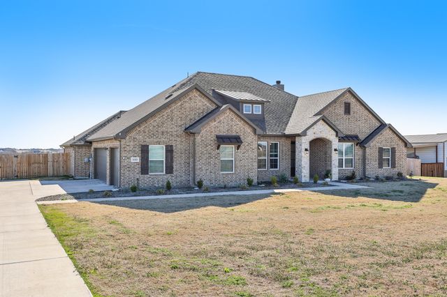 800 Majors Road, Van Alstyne, TX 75495