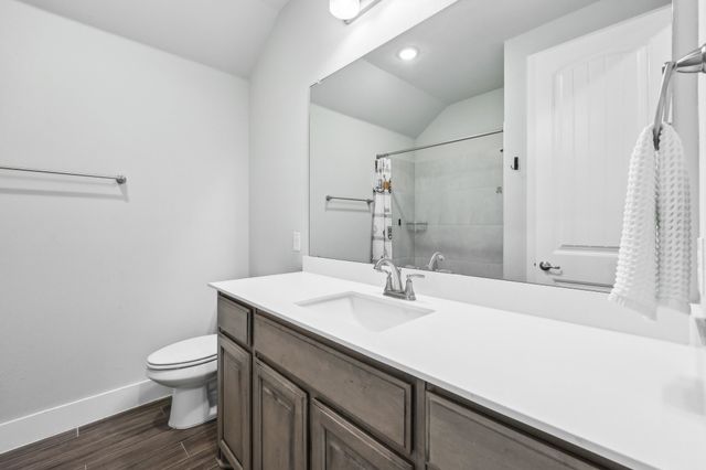 800 Majors Road, Van Alstyne, TX 75495