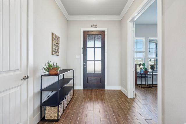 800 Majors Road, Van Alstyne, TX 75495