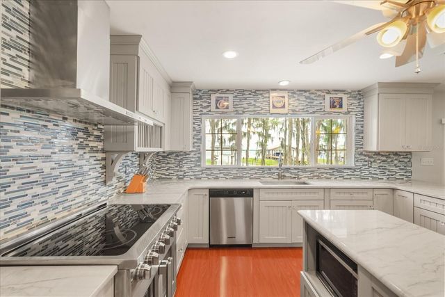 9118 EDGEWATER DRIVE, Clermont, FL 34711