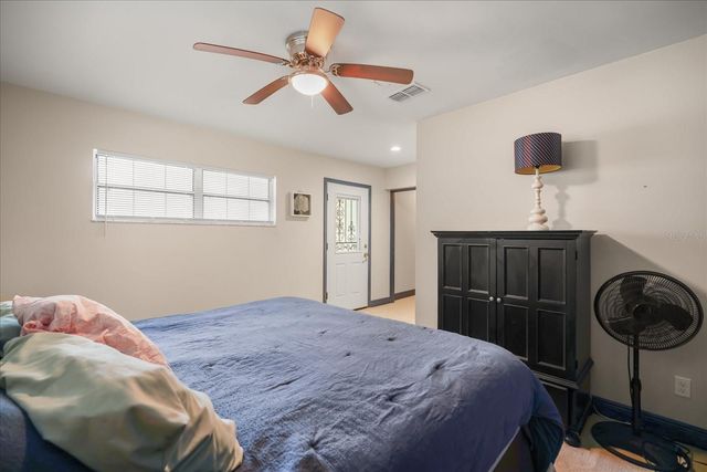 9118 EDGEWATER DRIVE, Clermont, FL 34711