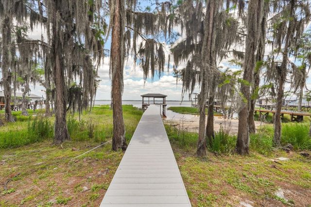 9118 EDGEWATER DRIVE, Clermont, FL 34711