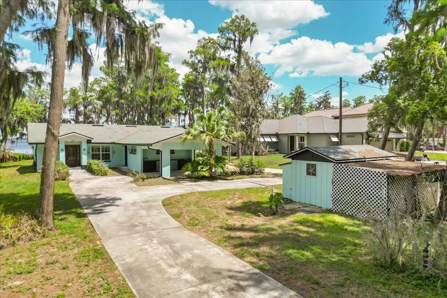 9118 EDGEWATER DRIVE, Clermont, FL 34711