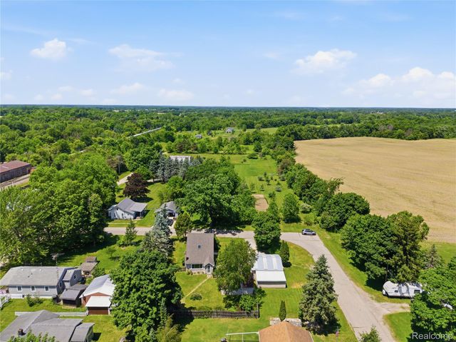 208 Flushing Street, Gaines Township, MI 48436