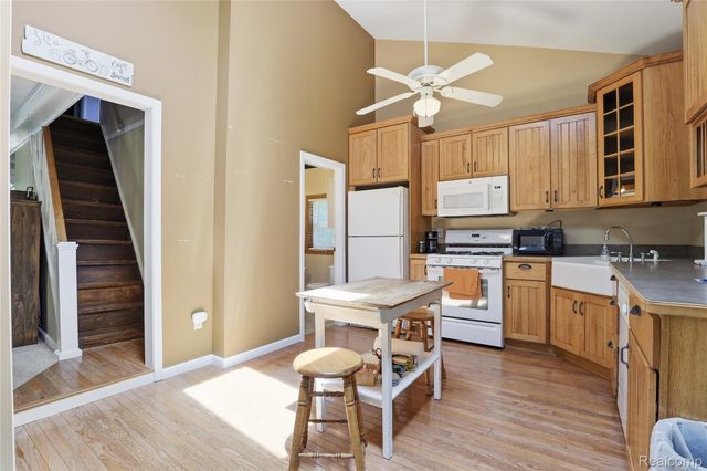 208 Flushing Street, Gaines Township, MI 48436