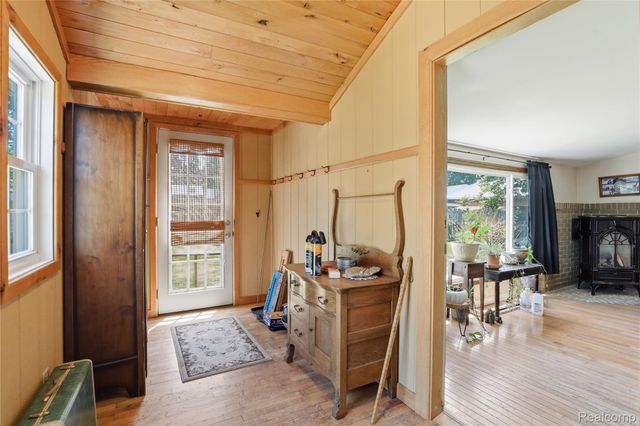 208 Flushing Street, Gaines Township, MI 48436