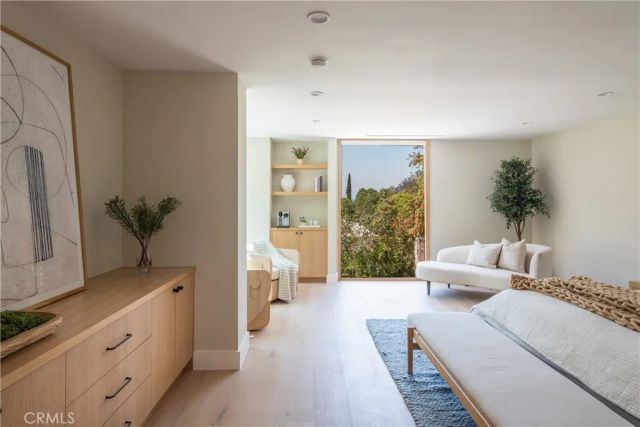 3977 Oeste Avenue, Studio City, CA 91604