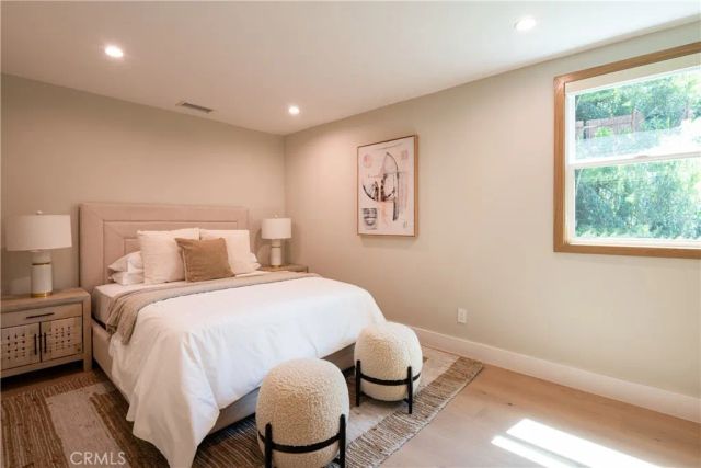 3977 Oeste Avenue, Studio City, CA 91604