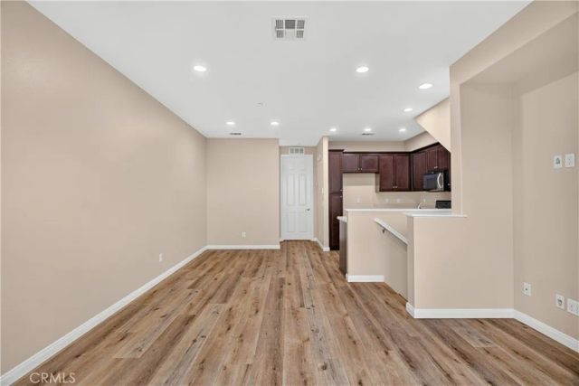 14118 W Pine, Van Nuys, CA 91405