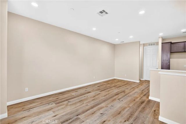 14118 W Pine, Van Nuys, CA 91405