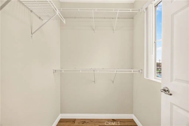 14118 W Pine, Van Nuys, CA 91405