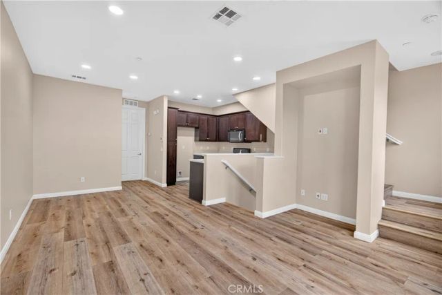 14118 W Pine, Van Nuys, CA 91405