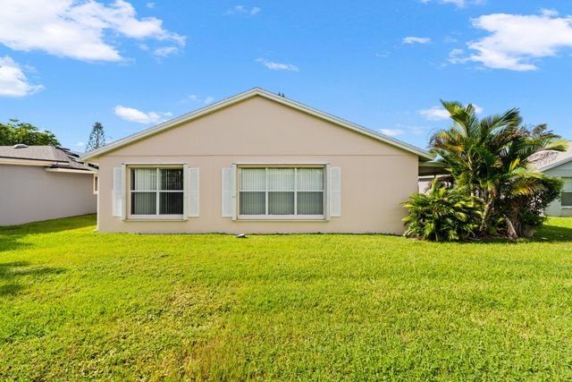 1209 PINE SAGE Circle, West Palm Beach, FL 33409