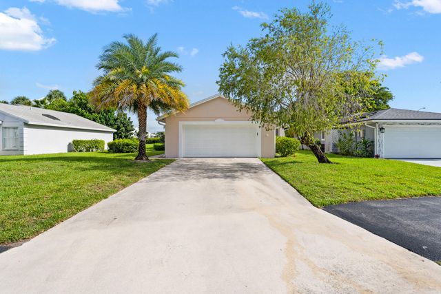 1209 PINE SAGE Circle, West Palm Beach, FL 33409