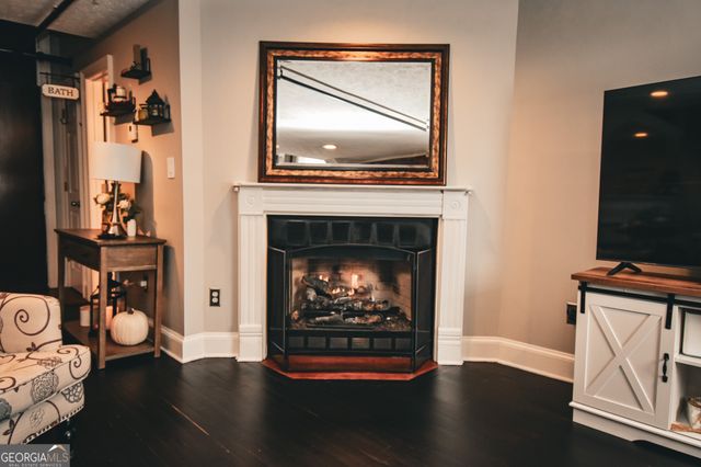 102 N Hill Street 303, Griffin, GA 30223