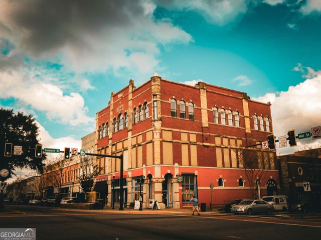 102 N Hill Street 303, Griffin, GA 30223