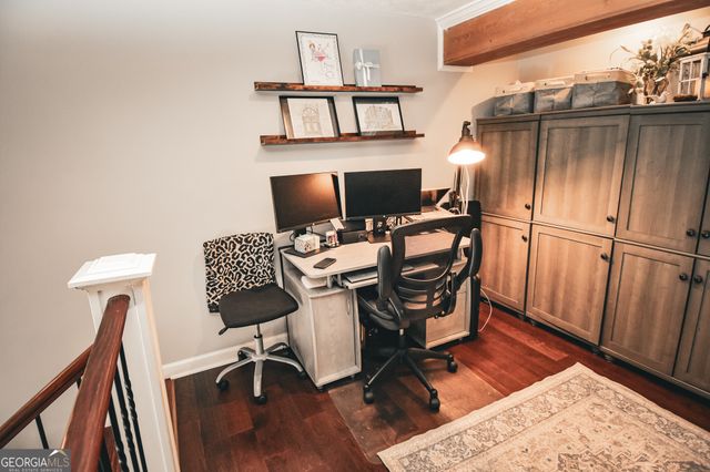102 N Hill Street 303, Griffin, GA 30223