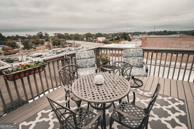 102 N Hill Street 303, Griffin, GA 30223
