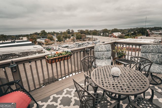 102 N Hill Street 303, Griffin, GA 30223