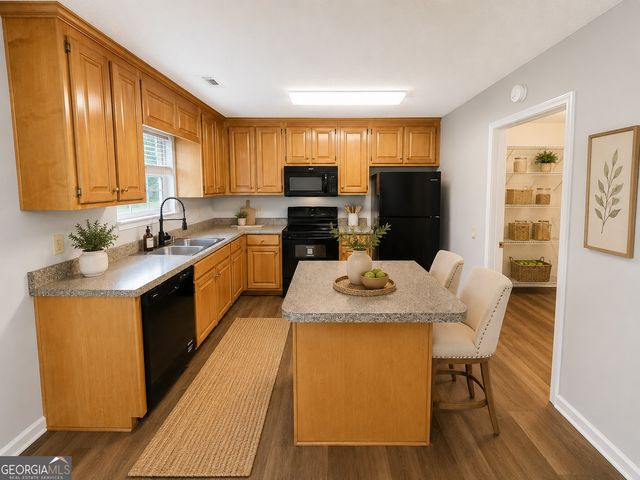 102 Westwood Drive, Griffin, GA 30223