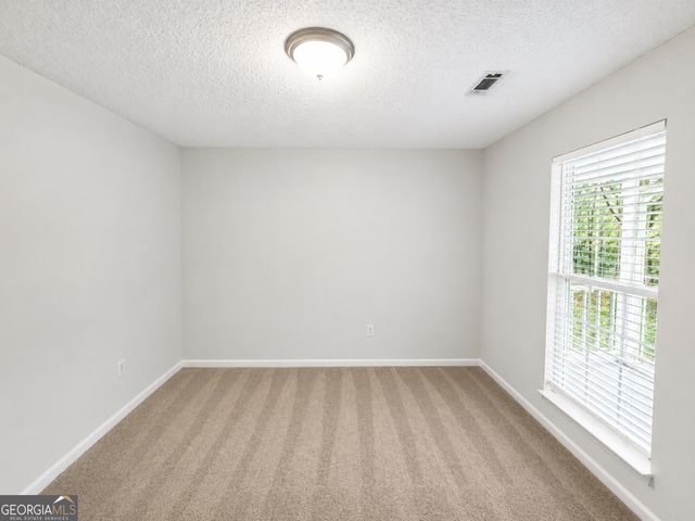 102 Westwood Drive, Griffin, GA 30223