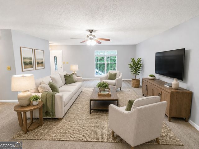 102 Westwood Drive, Griffin, GA 30223
