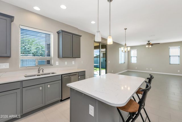 1611 N Hillcrest --, Mesa, AZ 85201