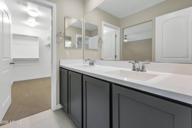 1611 N Hillcrest --, Mesa, AZ 85201