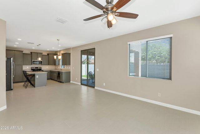 1611 N Hillcrest --, Mesa, AZ 85201