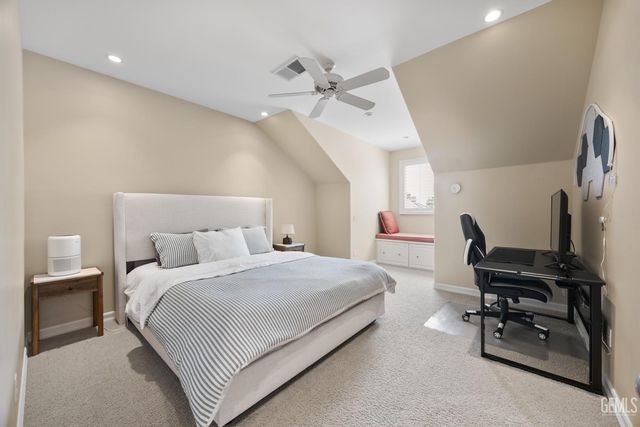 11210 Draper Court, Bakersfield, CA 93311