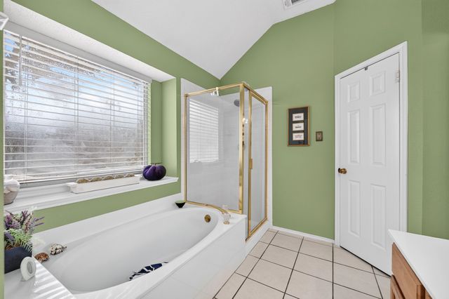 1926 Oak Bend Lane, Garland, TX 75040