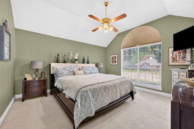 1926 Oak Bend Lane, Garland, TX 75040