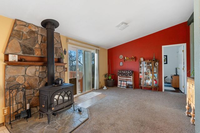 22848 Elk Trail, Redding, CA 96003