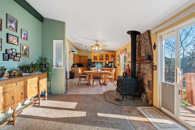 22848 Elk Trail, Redding, CA 96003