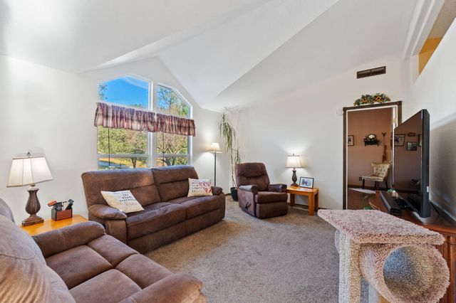 22848 Elk Trail, Redding, CA 96003