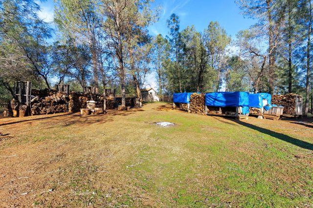 22848 Elk Trail, Redding, CA 96003