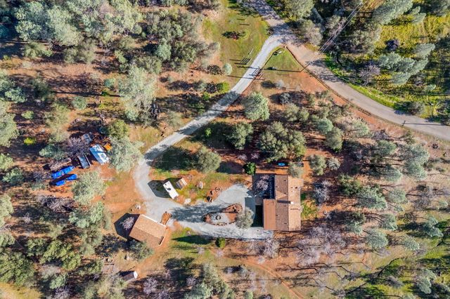 22848 Elk Trail, Redding, CA 96003