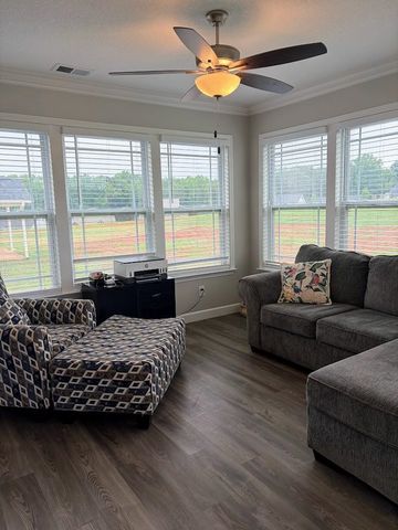 142 Natures Trail, Gaffney, SC 29341