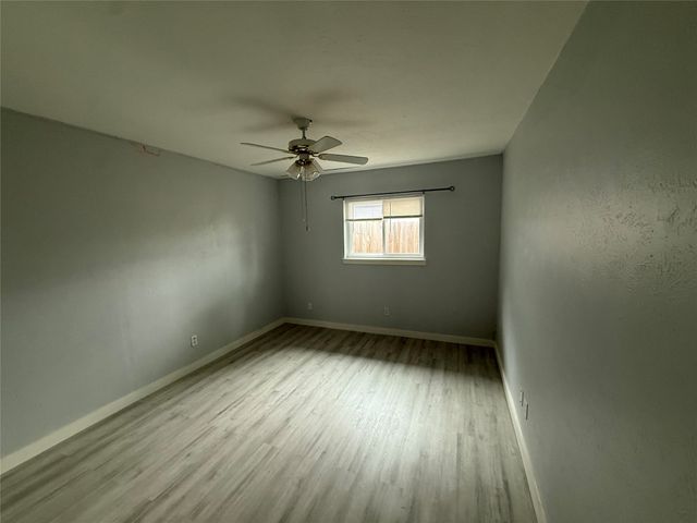 3138 Abbey Road, Carrollton, TX 75007