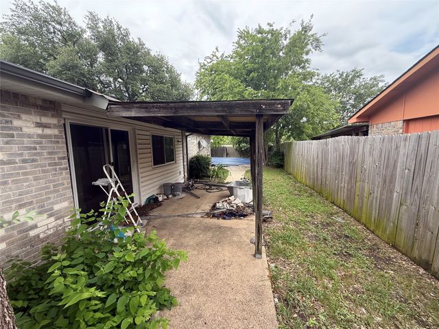 3138 Abbey Road, Carrollton, TX 75007