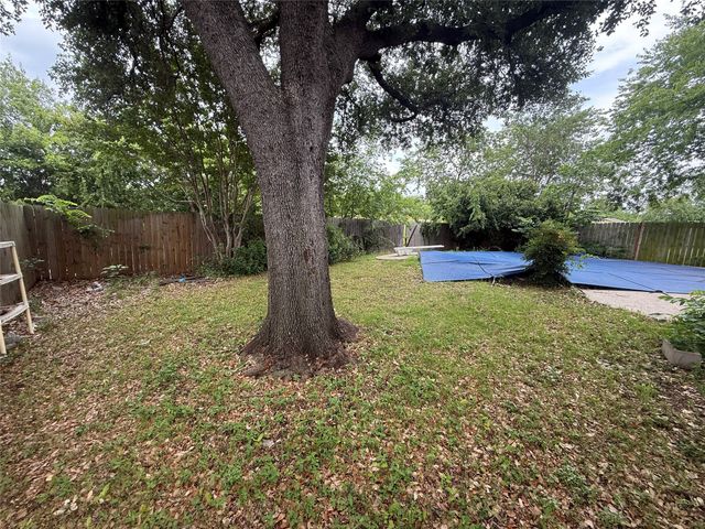 3138 Abbey Road, Carrollton, TX 75007