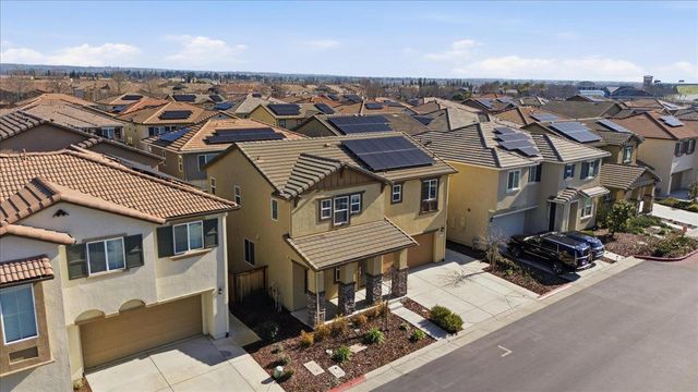 1437 Coral St, Lincoln, CA 95648