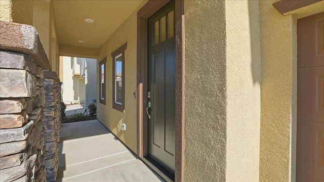 1437 Coral St, Lincoln, CA 95648